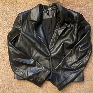 Cropped leather blazer